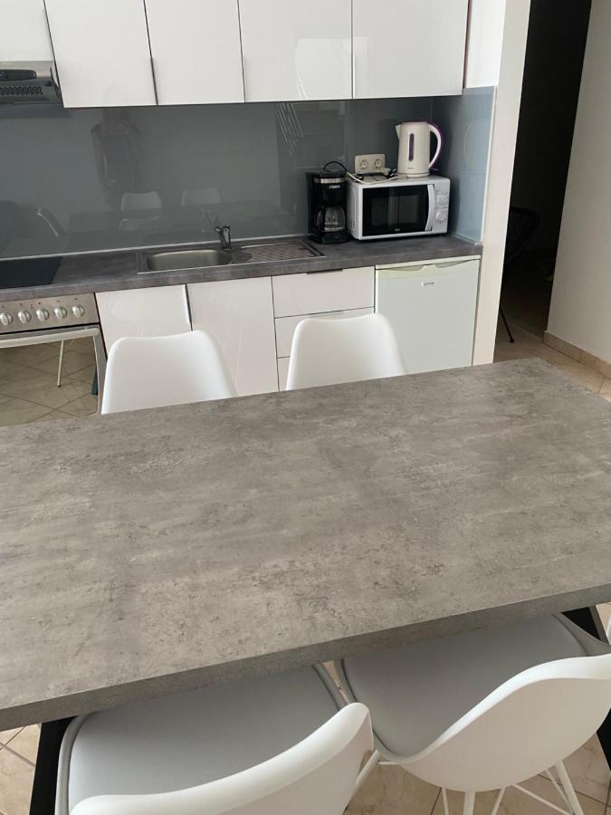 Apartmani Leona Bibinje Buitenkant foto