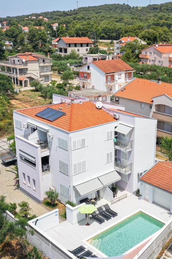 Apartmani Leona Bibinje Buitenkant foto