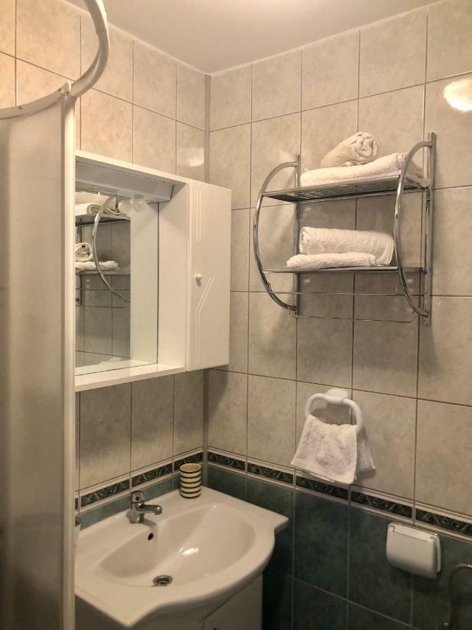 Apartmani Leona Bibinje Buitenkant foto