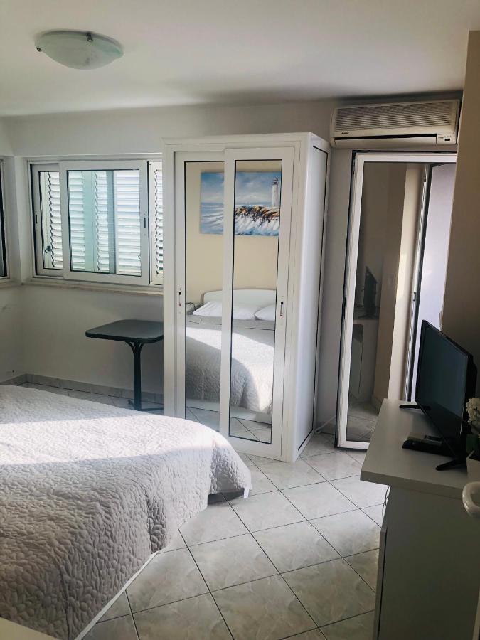 Apartmani Leona Bibinje Buitenkant foto